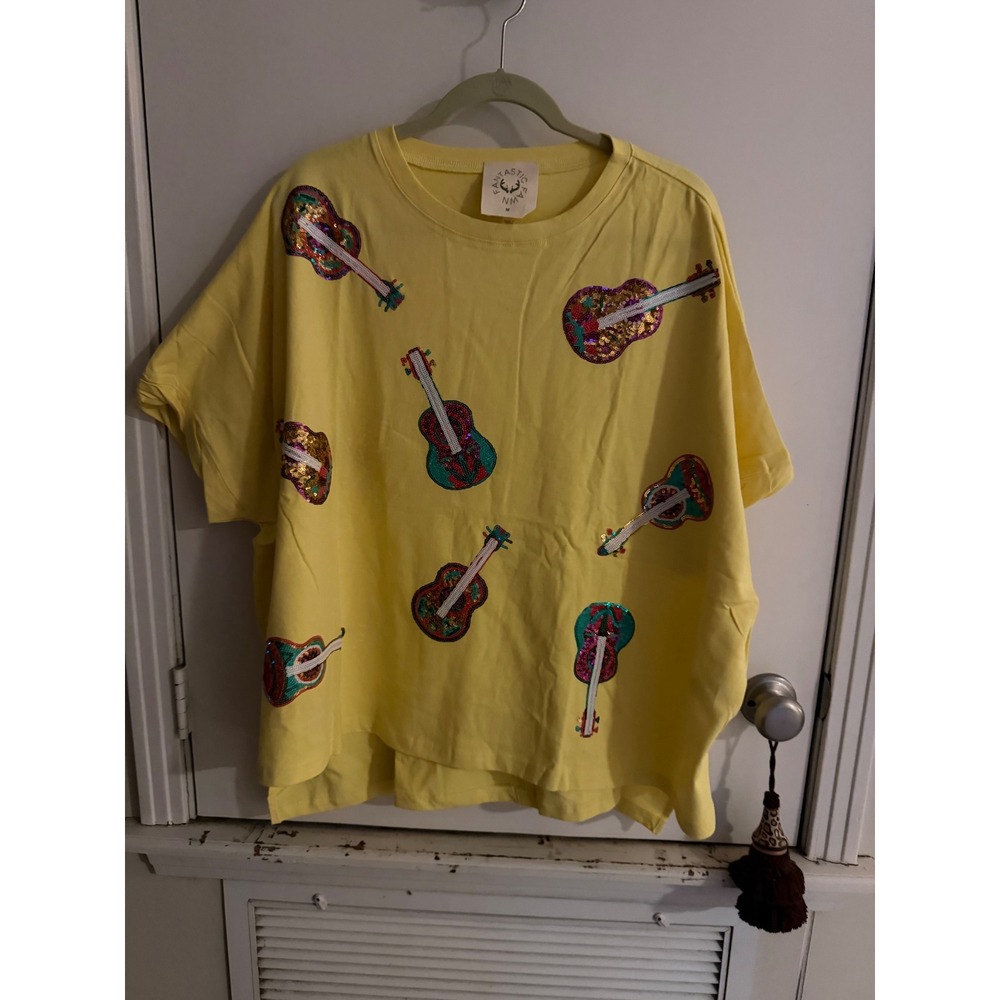 NWOT Fantastic Fawn Yellow Sequin Guitar Oversized Boxy TOP Medium - Picture 2 of 5